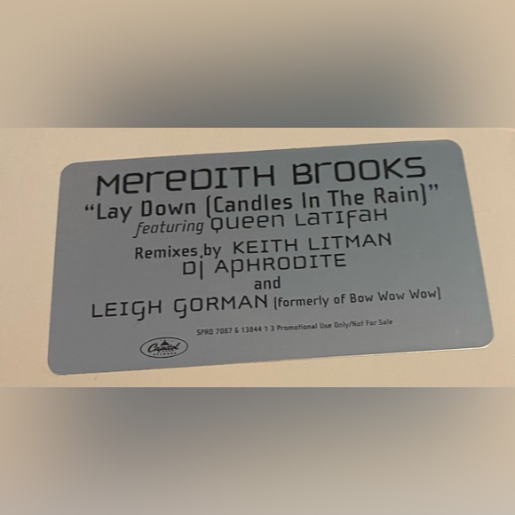 Meredith Brooks "Lay Down" featuring Queen Latifah 33 1/3 RPM 12" Vinyl Record - Picture 5 of 6